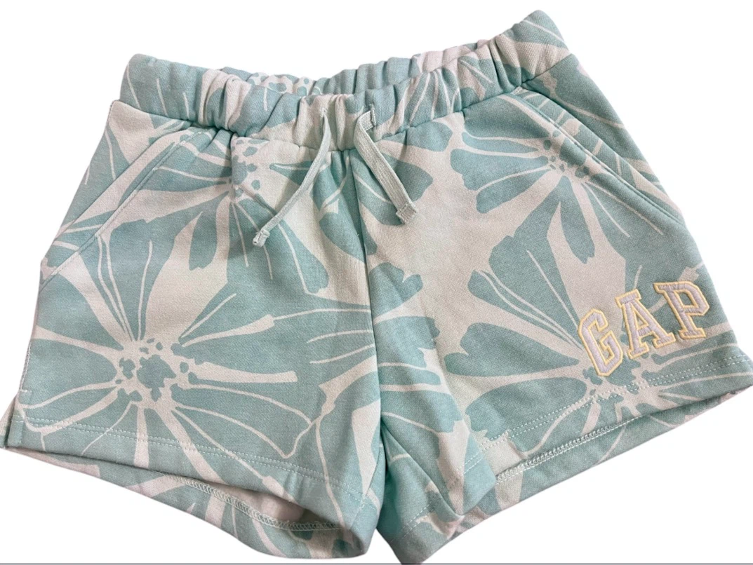 GAP Kids Floral Hoodie & Shorts Set – Size 8 – BNWT - photo 4