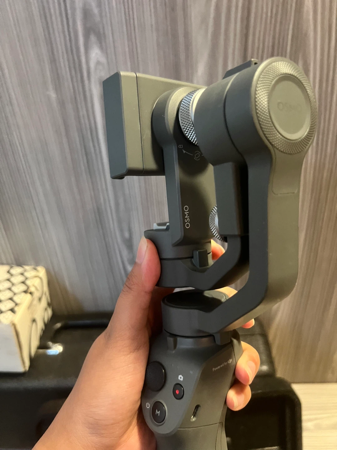 DJI Osmo Mobile 2 Gimbal - photo 3