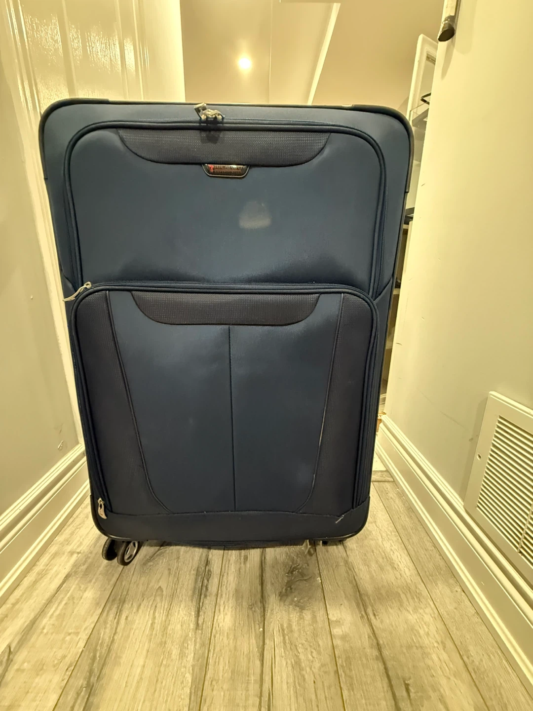 Ricardo Beverly Hills Navy Blue Spinner Suitcase – Large