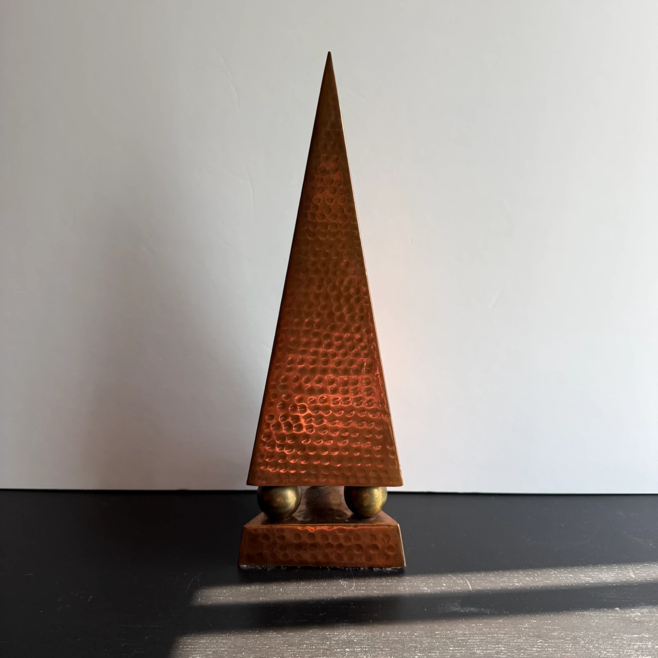 Art deco hammered copper pyramid monolith obelisk - photo 5