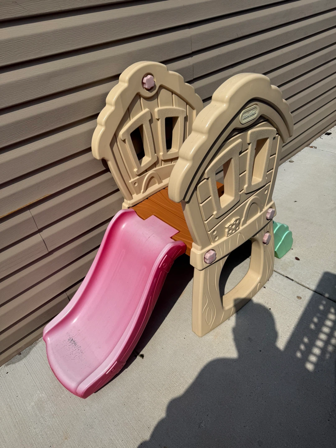 Little Tikes Hide and Seek Climber