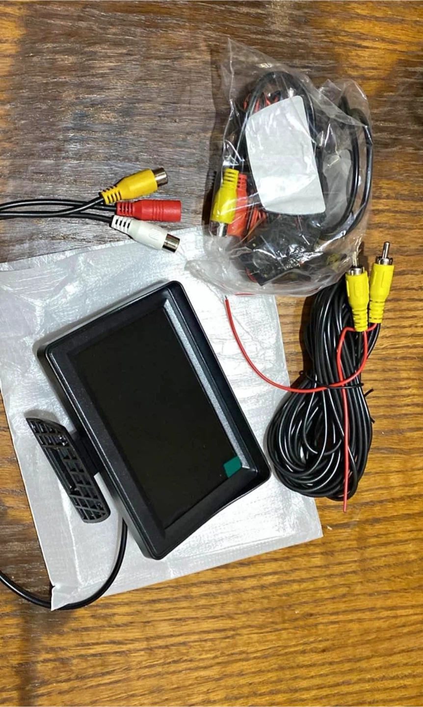 Backcam Monitor with AV Cable
