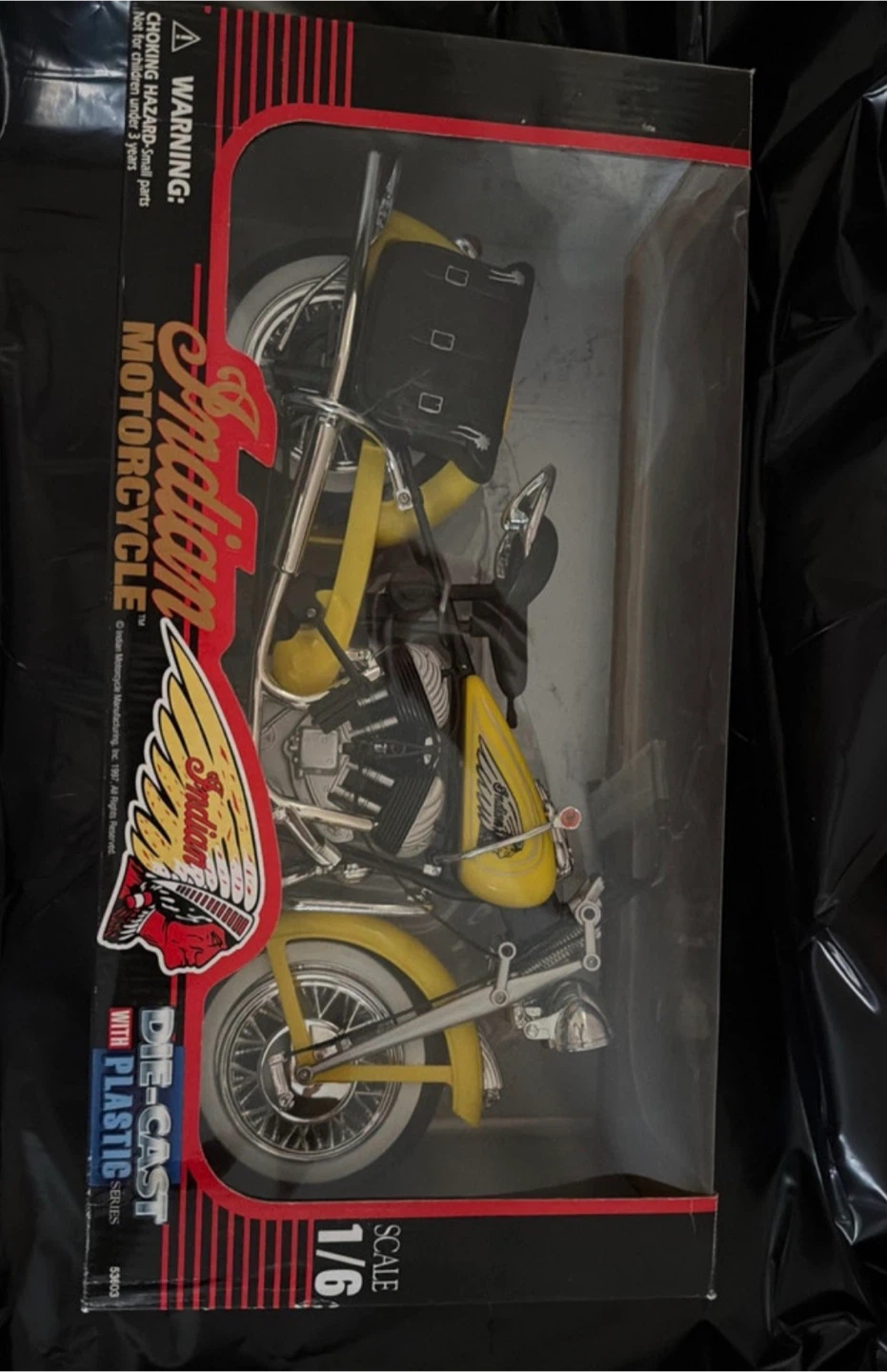 Indian Motorcycle Die-Cast Toy 1/6 Scale