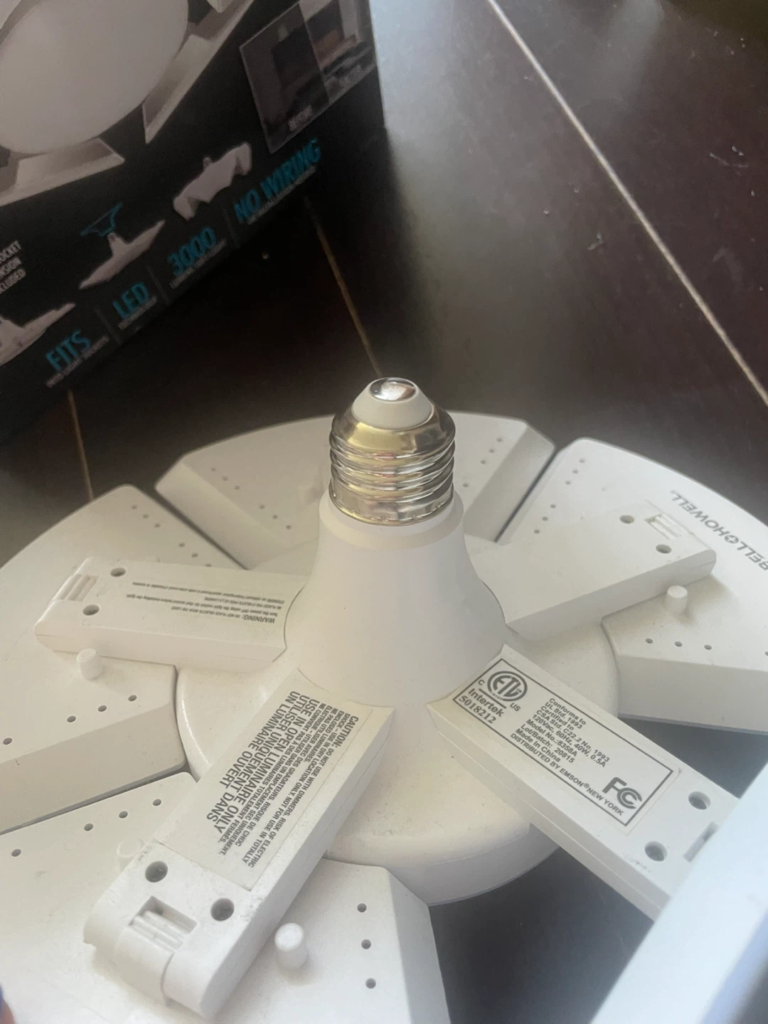 Bell + Howell Hexbulb Six Panel Adjustable Light - photo 2