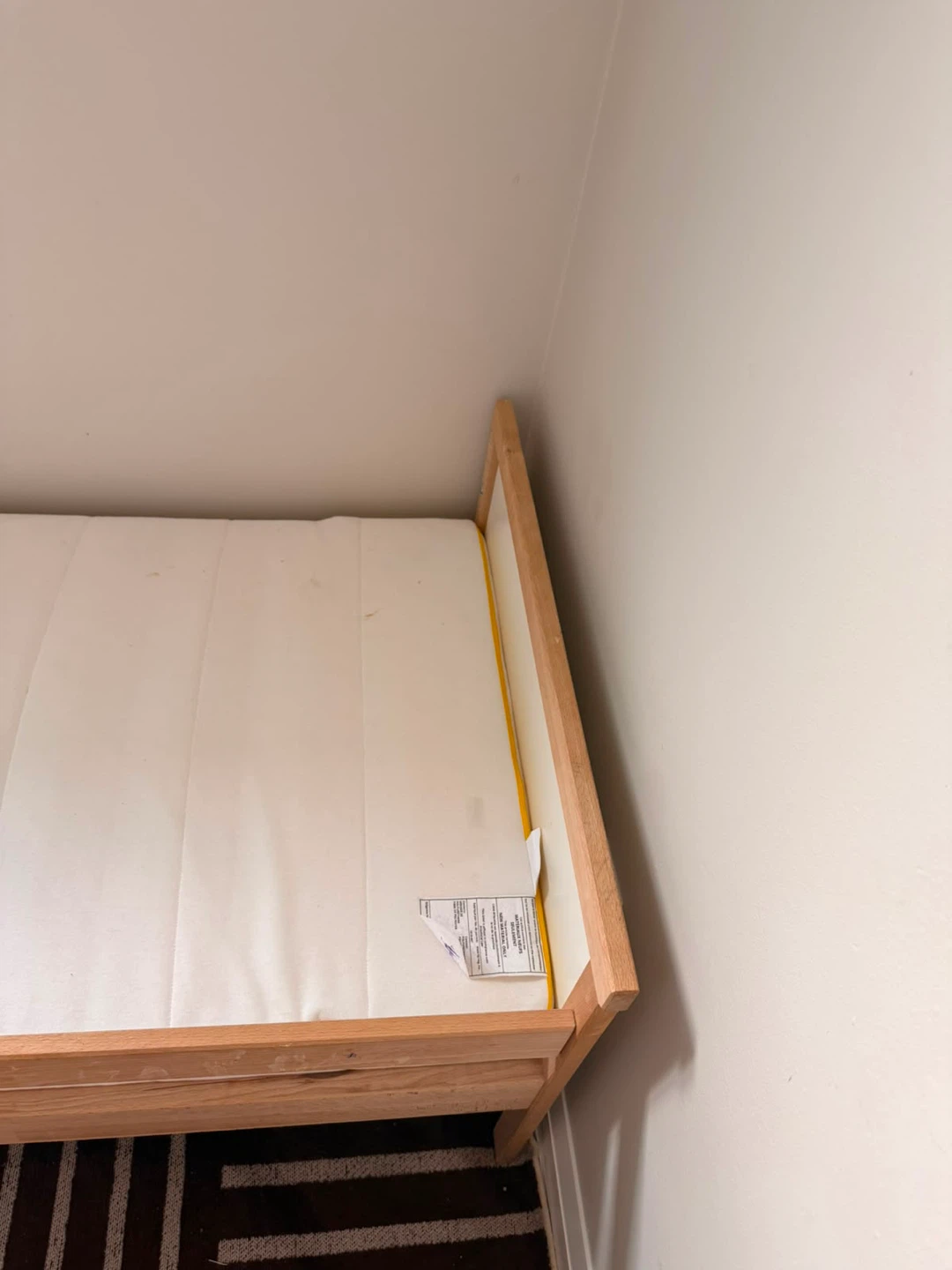 Single Bed + Mattress for Sale - photo 4