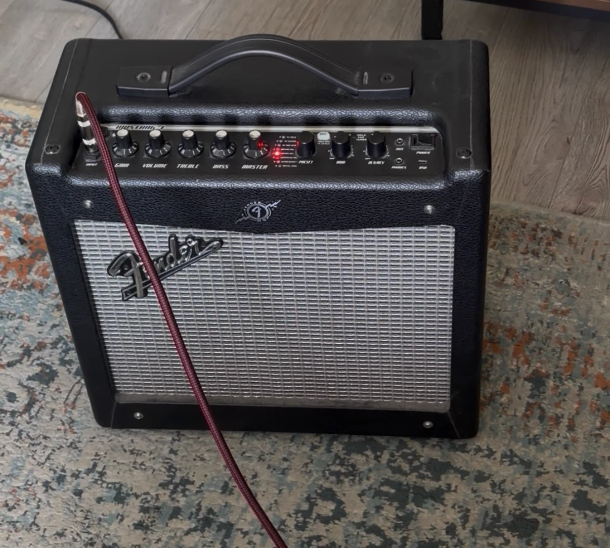 Fender Mustang I (V.2) 20-Watt Electric Guitar Amplifier - photo 3