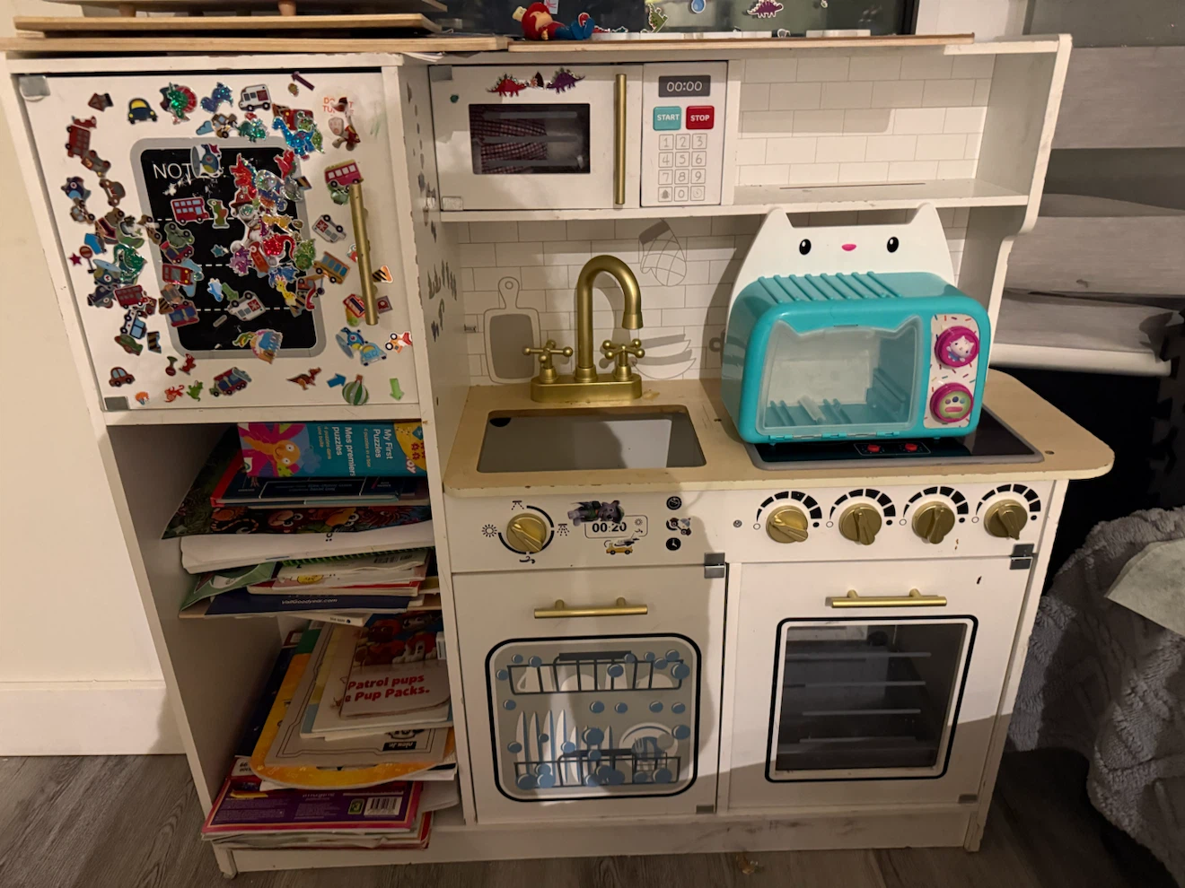 Wooden Play Kitchen with Accessories