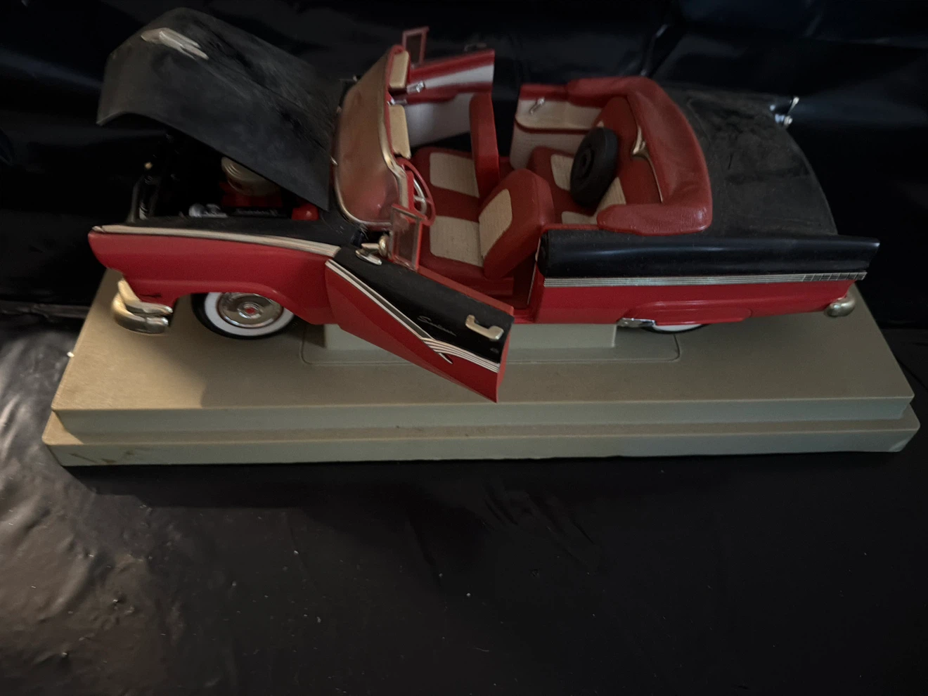 Hot Wheels Custom Merc Woody Diecast Model Car - photo 3