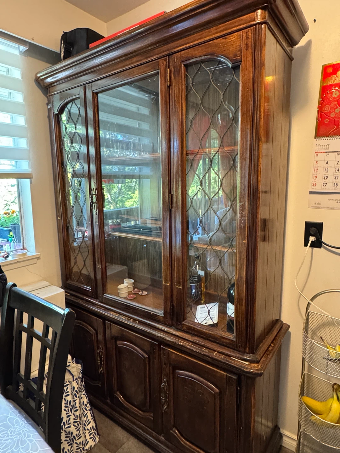 Free China Cabinet