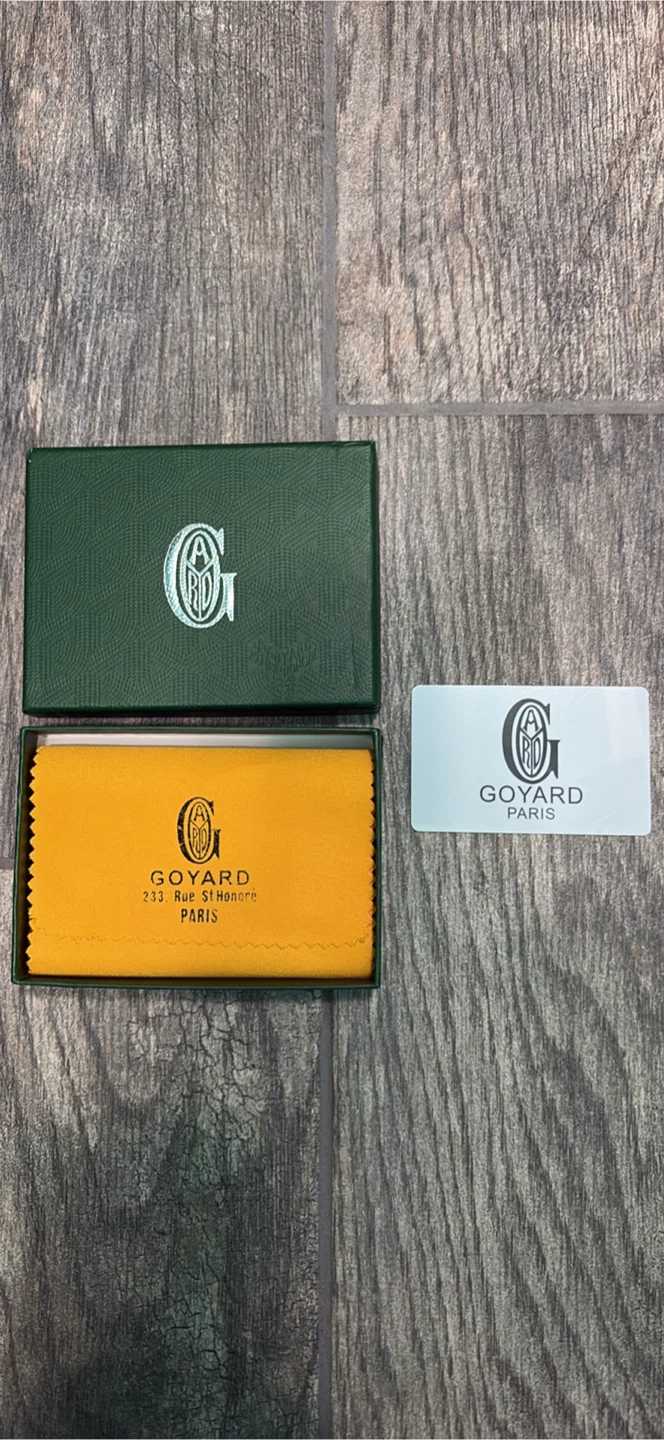 Goyard Card Holder - Beige Monogram - photo 2