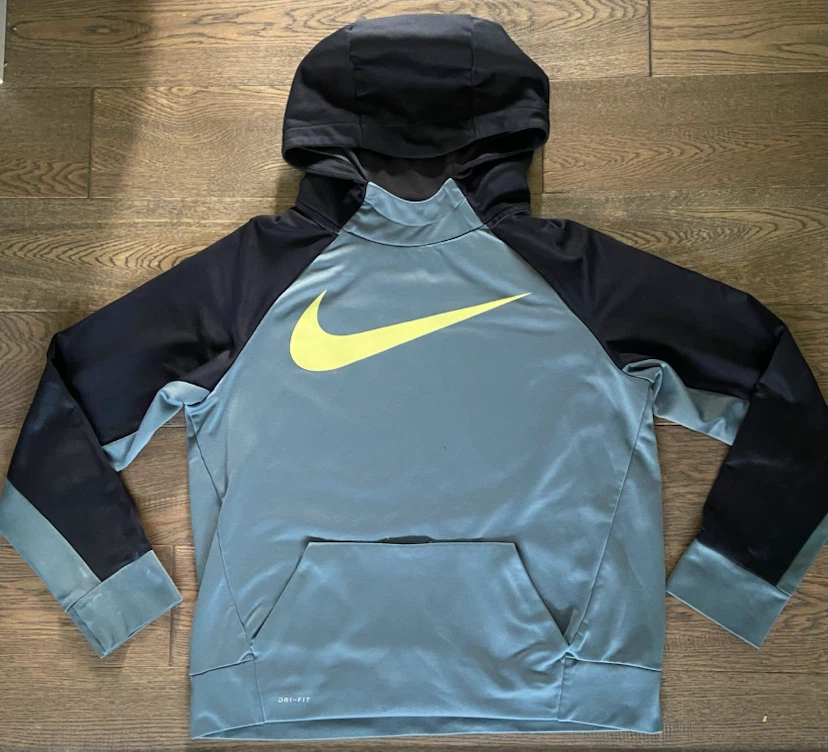 Boys Nike Dri-FIT Hoodie - Size Youth XL