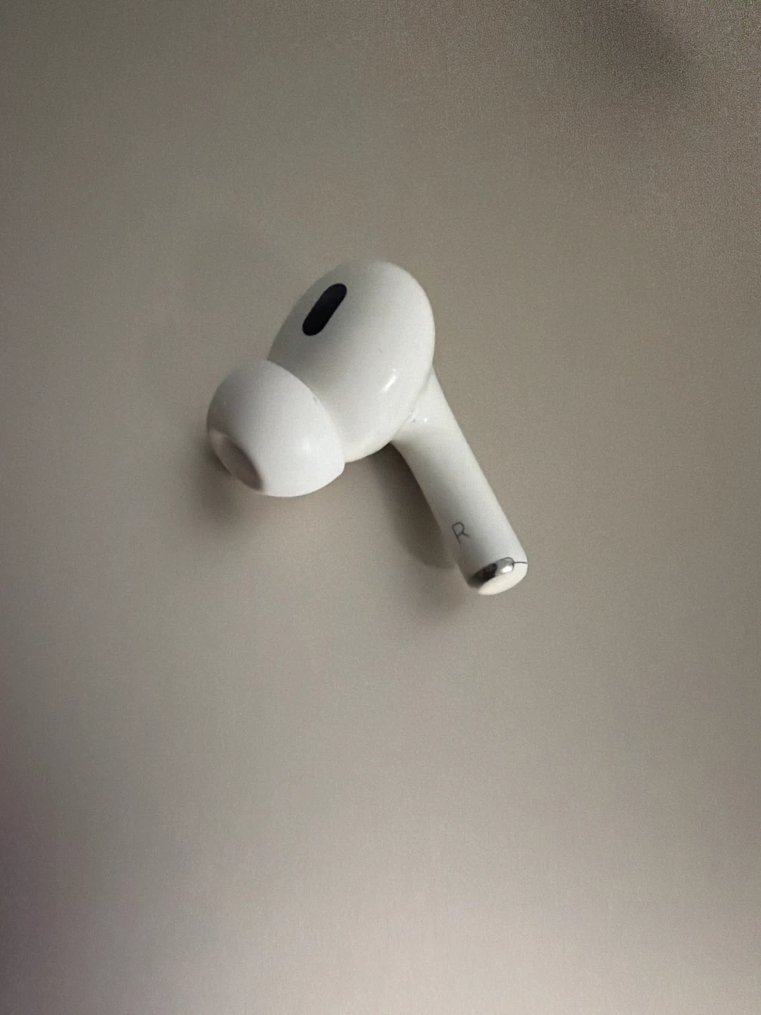 Apple AirPods 2nd Gen Pro (Right Earbud)