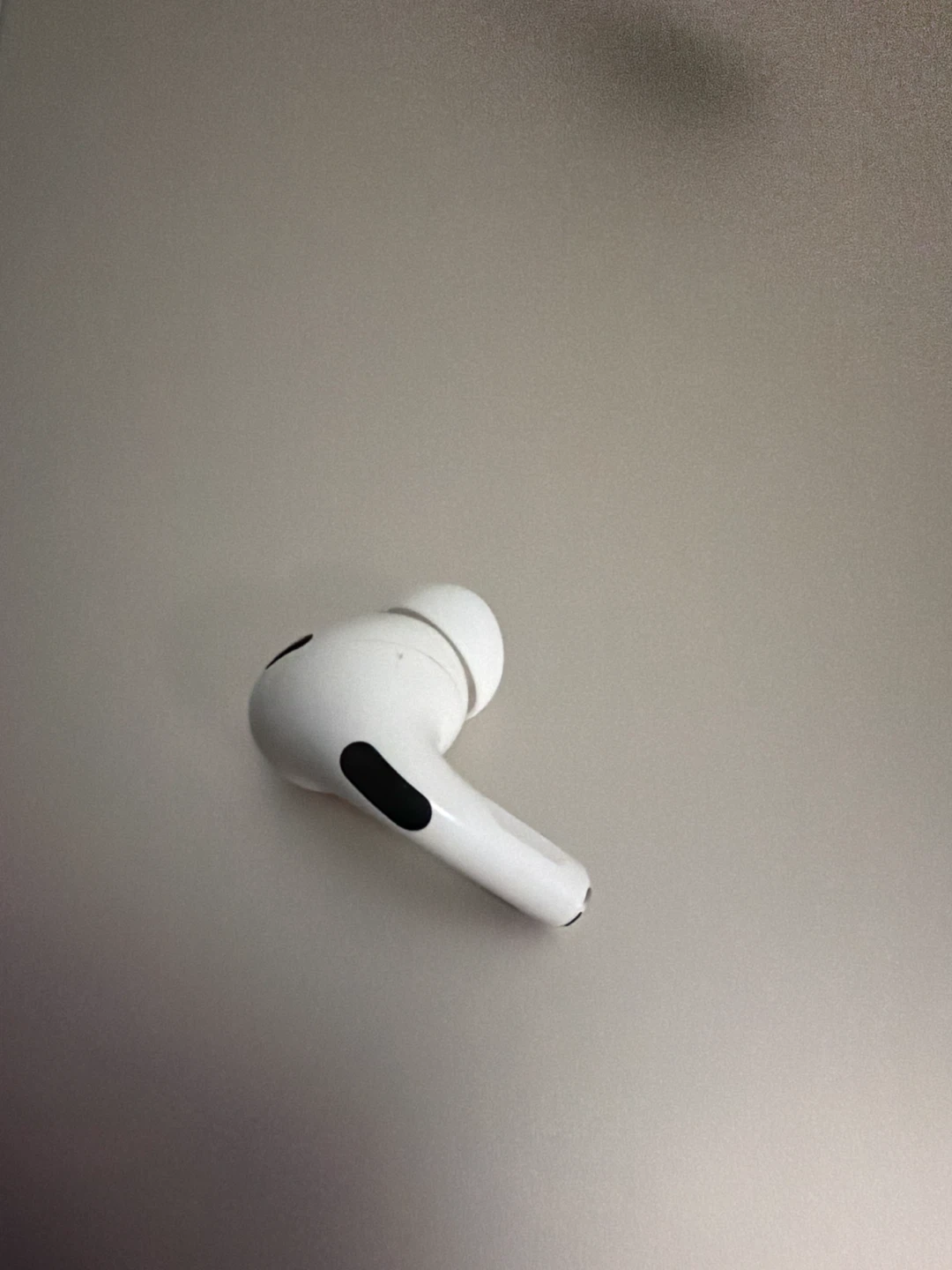 Apple AirPods 2nd Gen Pro (Right Earbud) - photo 2