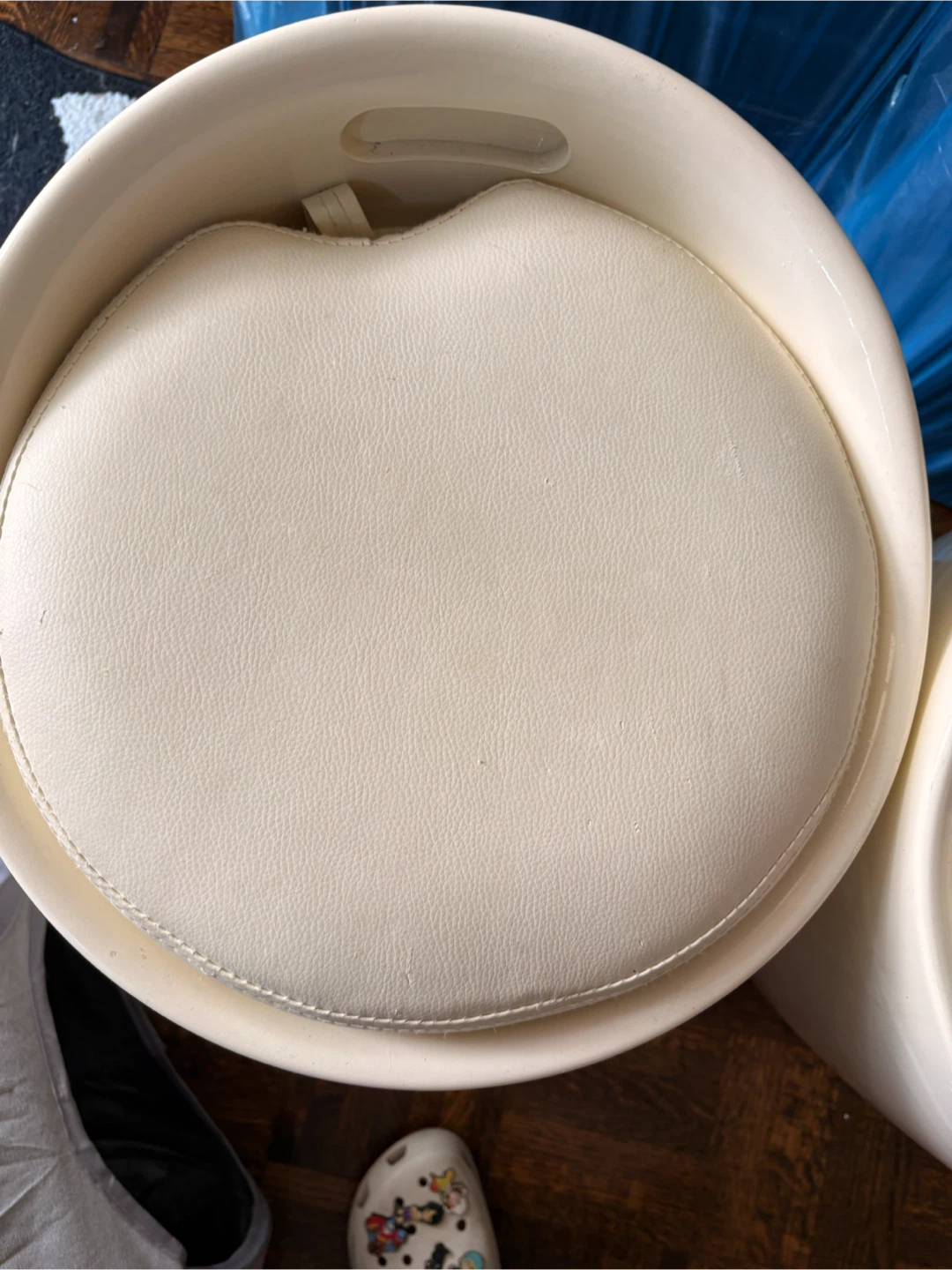 Cream Ottomans with Storage - photo 3