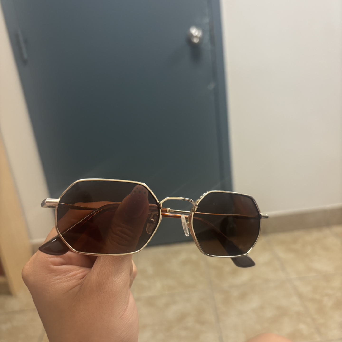 Light brown sunglasses - photo 2
