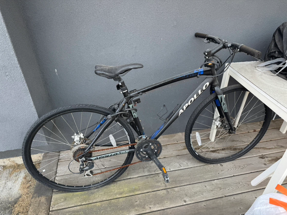 Apollo Hybrid Bike