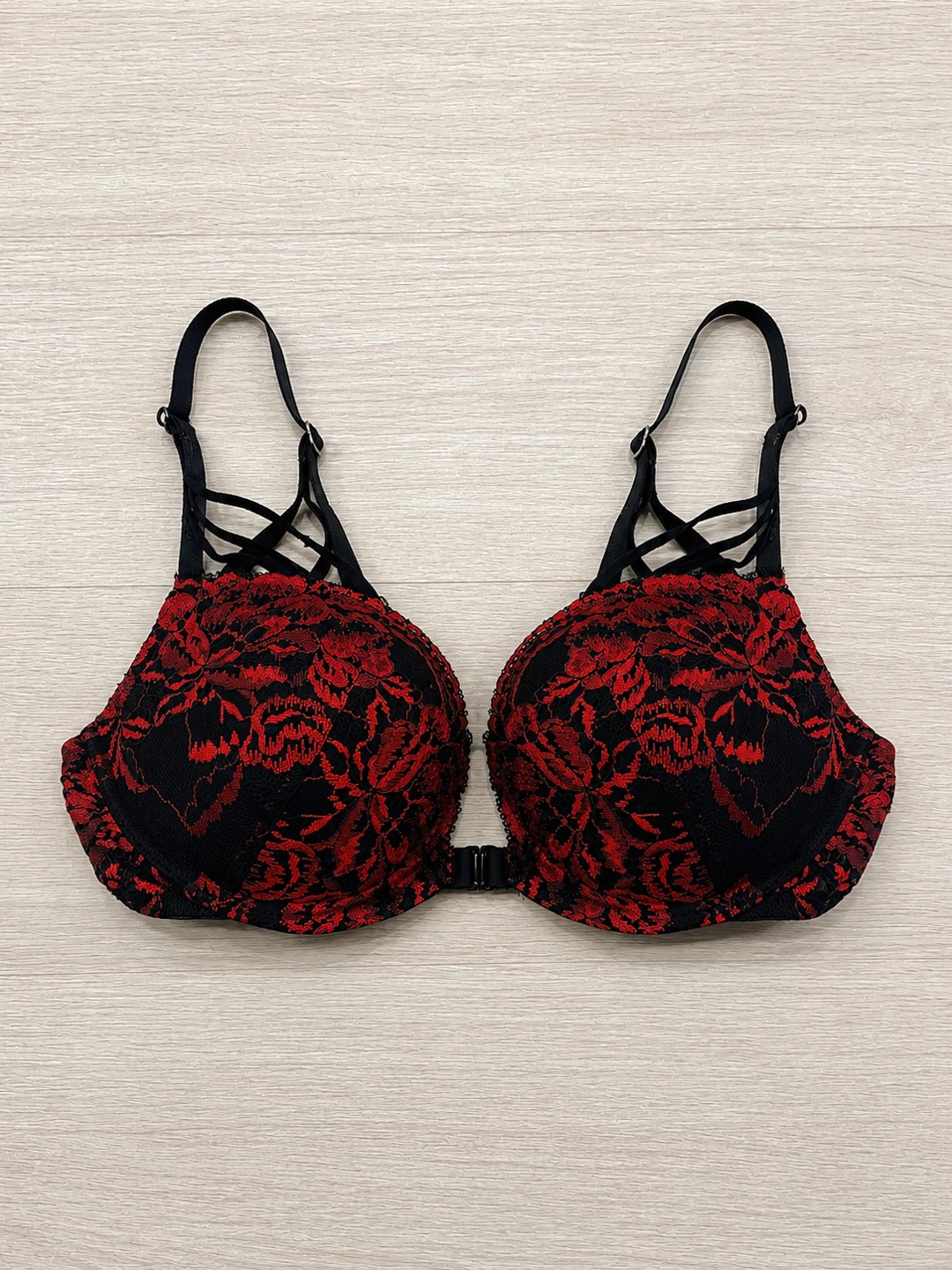 Victorias Secret Black and Red Lace Bra