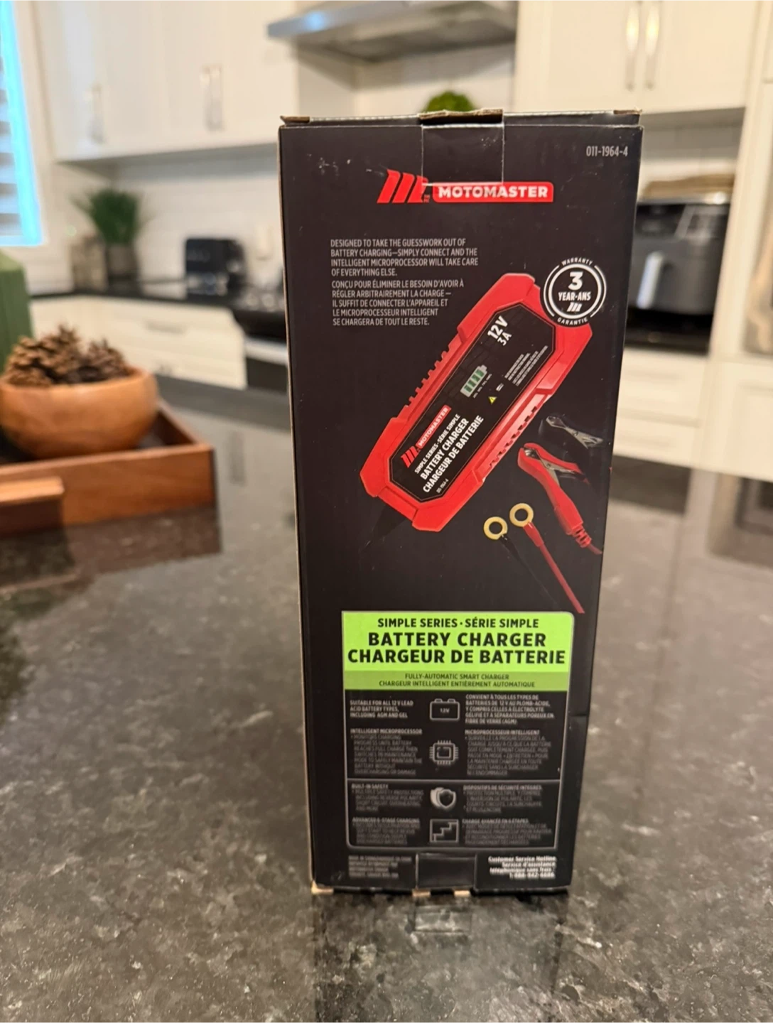 MotoMaster Simple Series Smart Battery Charger/Maintainer - photo 4