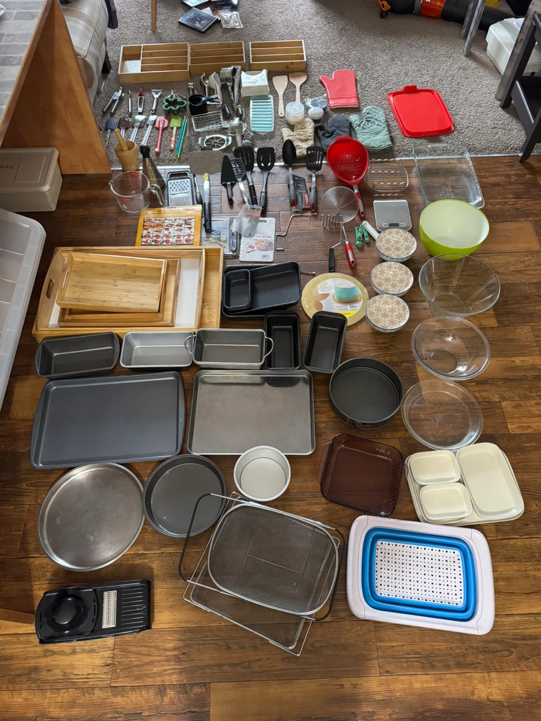 Kitchen & Baking Supplies – Large Lot