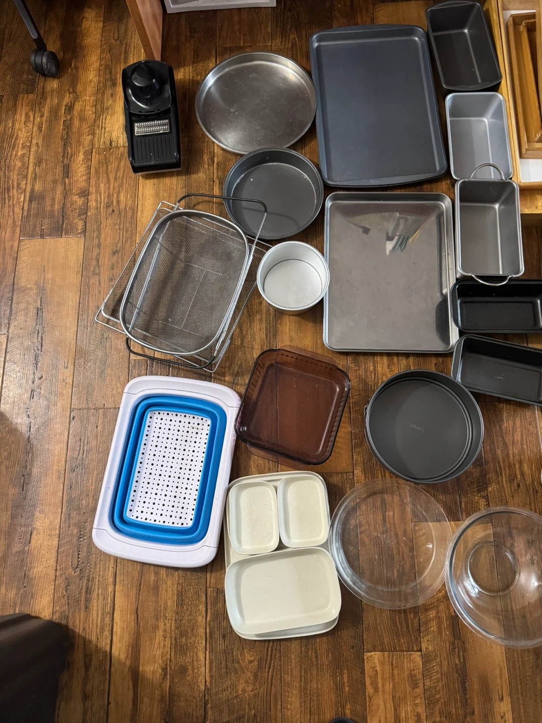 Kitchen & Baking Supplies – Large Lot - photo 5
