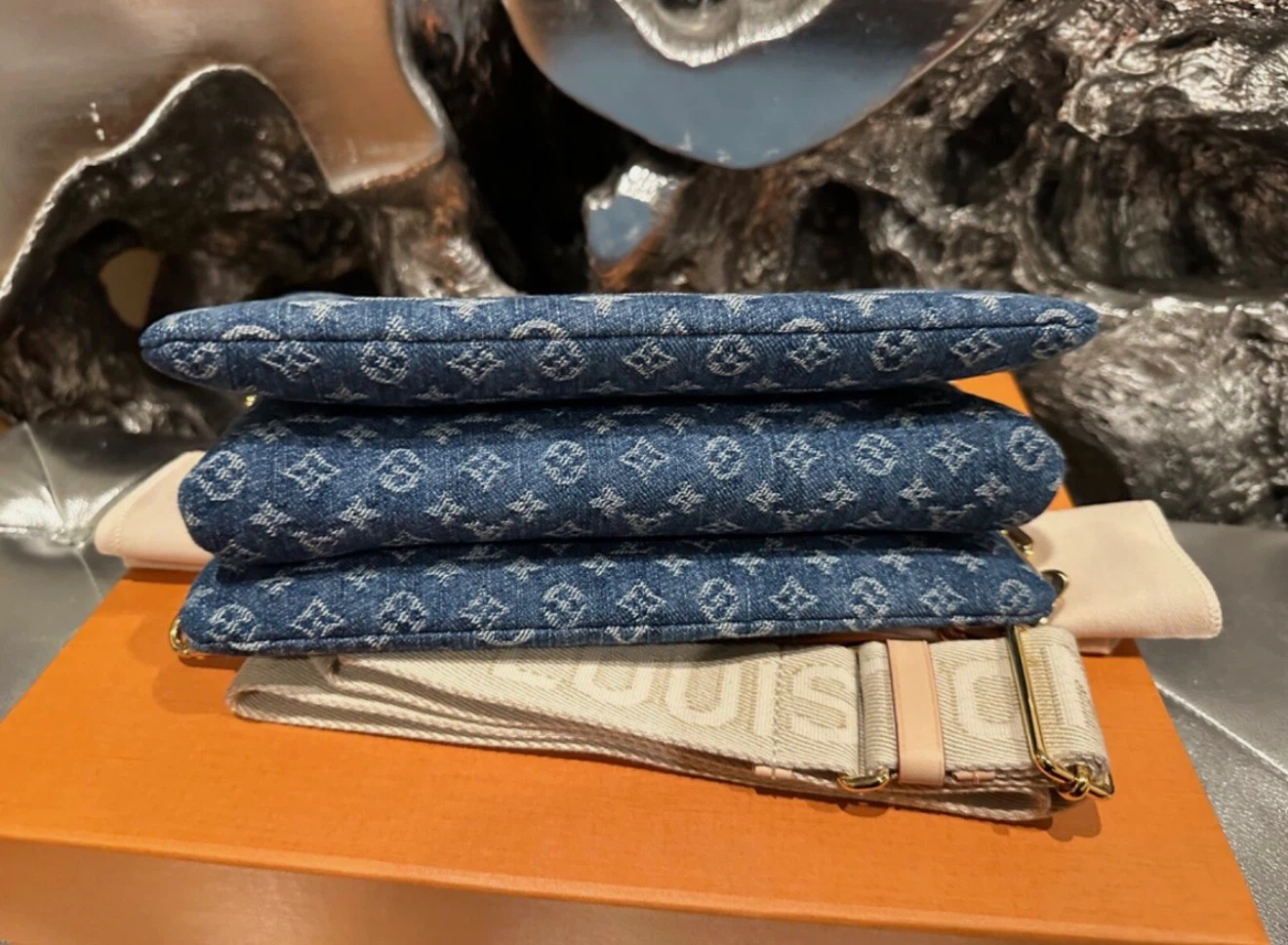 Luxury Denim Multi Pochette Bag - photo 4