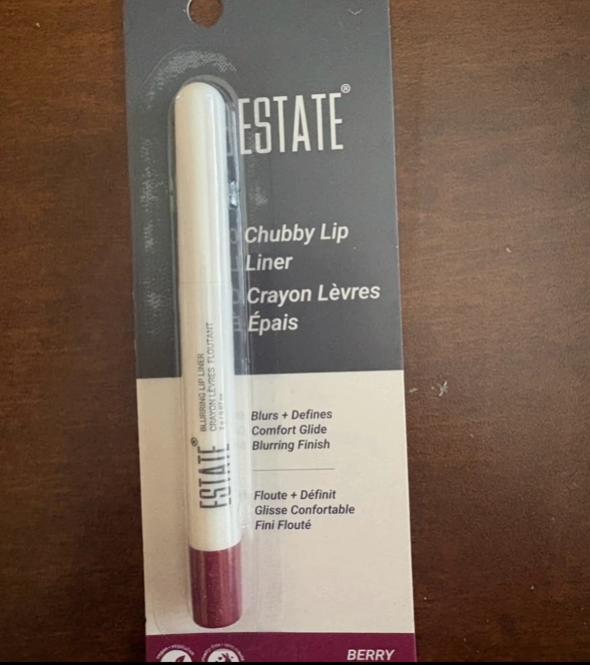 Estate chubby lip liner (New) (Free)