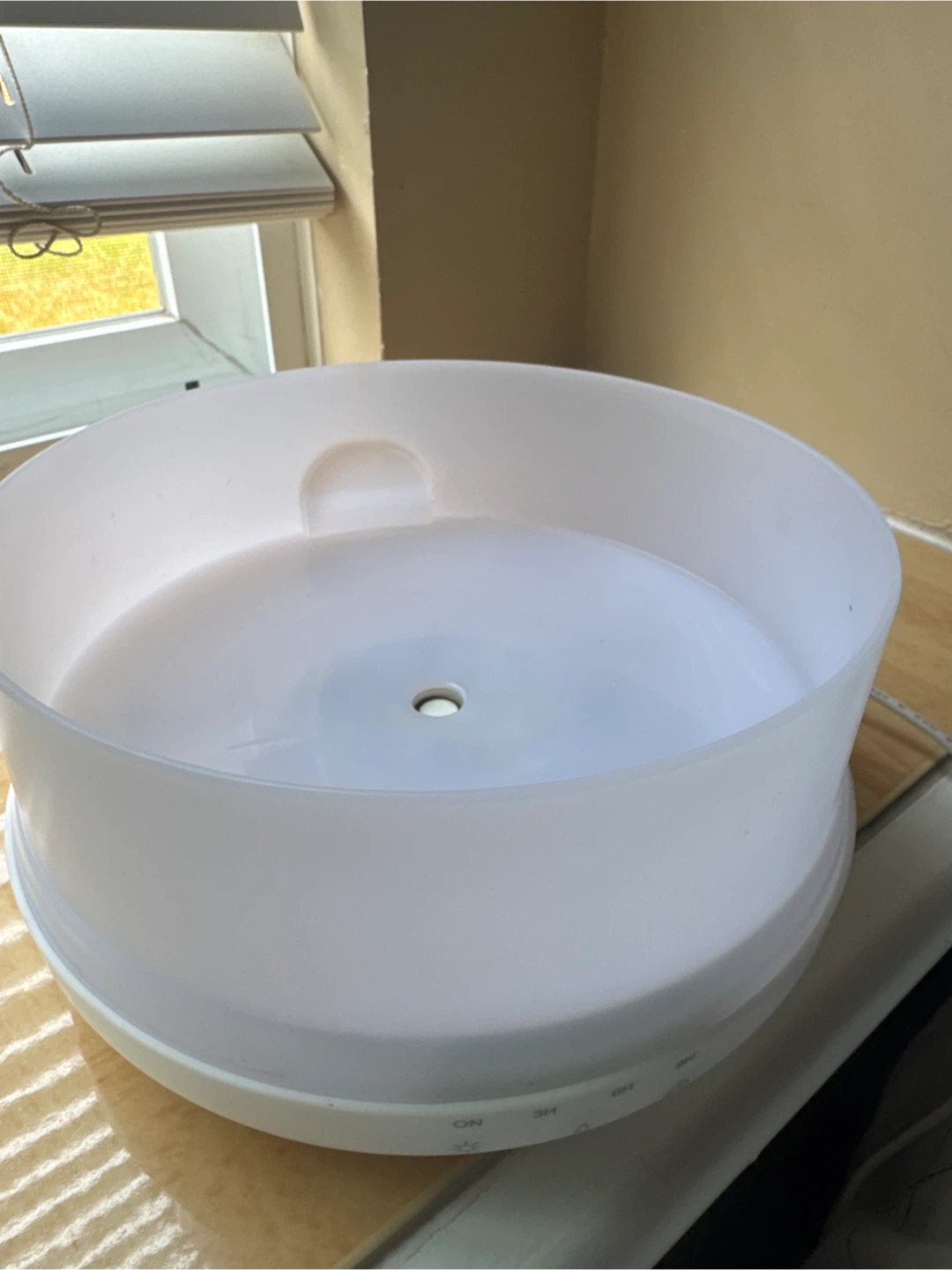 Humidifier / Oil Diffuser - photo 2