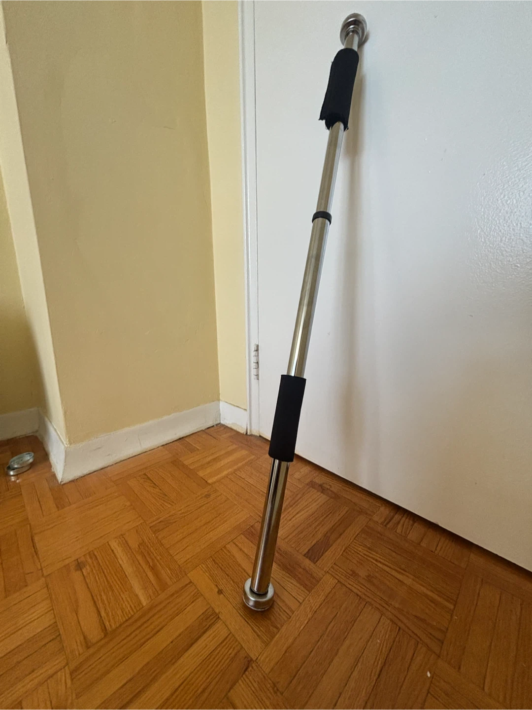 Doorway Pull-Up Bar