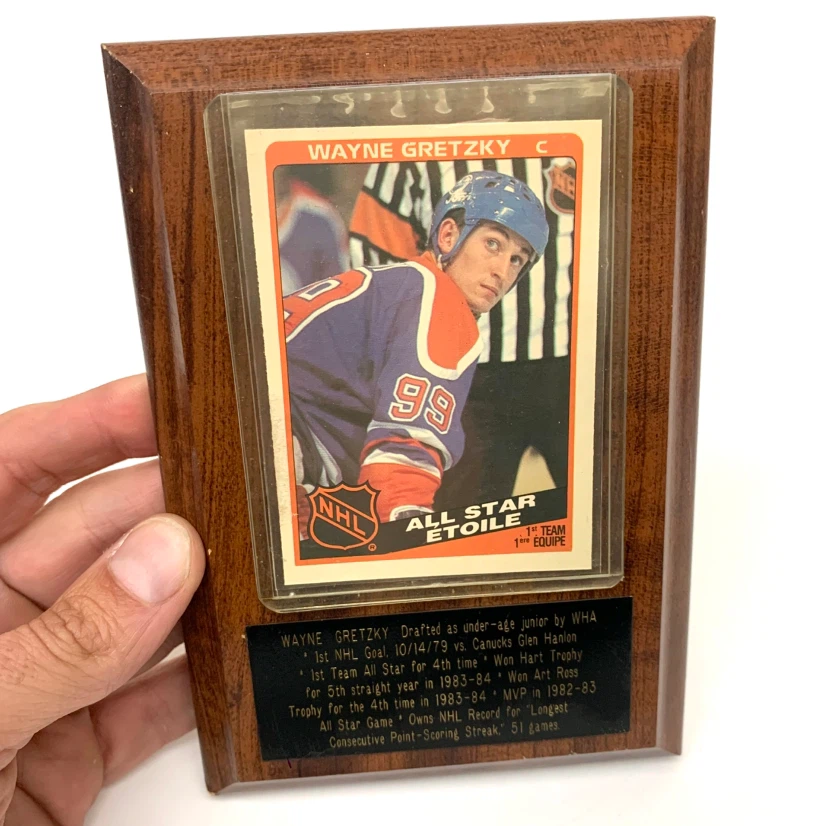 Wayne Gretzky Hockey Card Plaque NHL Collectible Memorabilia - photo 2