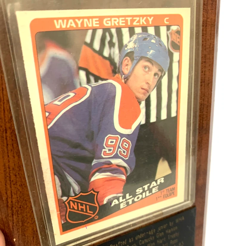 Wayne Gretzky Hockey Card Plaque NHL Collectible Memorabilia - photo 3