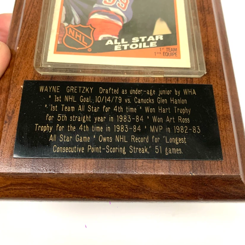 Wayne Gretzky Hockey Card Plaque NHL Collectible Memorabilia - photo 4