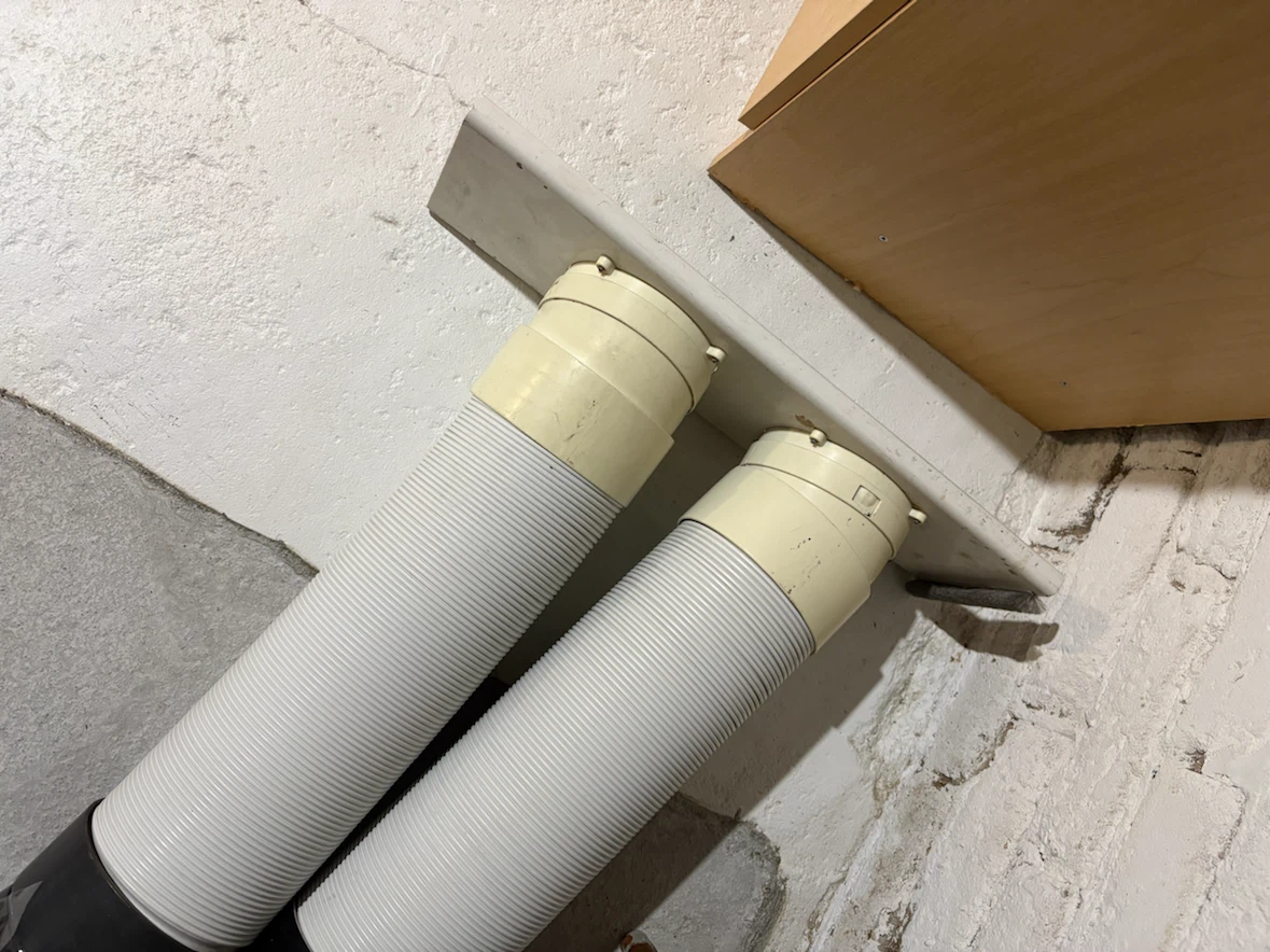 Portable air conditioner (dual duct) - photo 2
