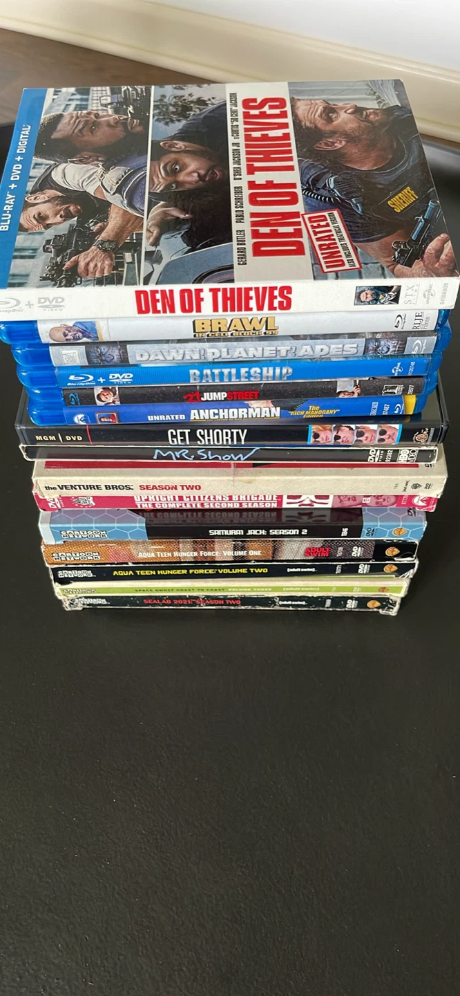 Bundle of Blu-ray and DVD Movies Lot