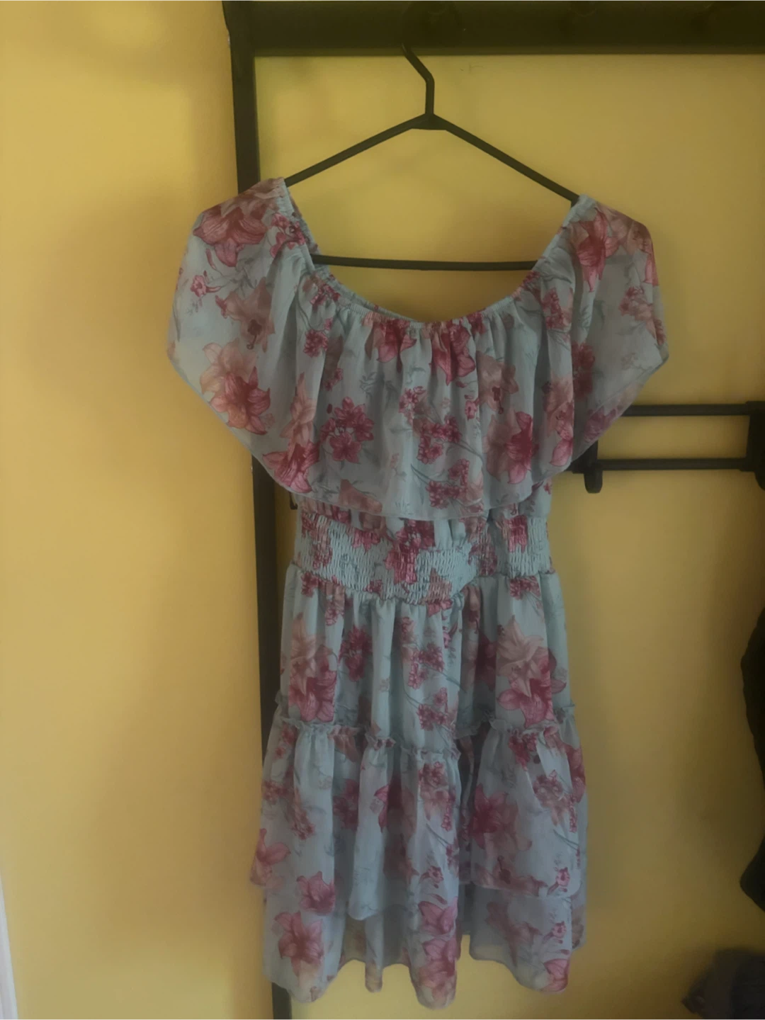 Forever 21 dress (New) (Small) Free