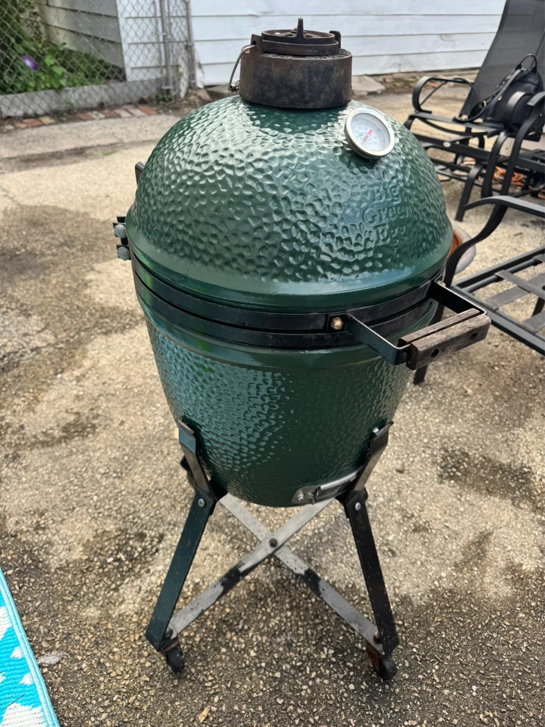 Big Green Egg Ceramic Kamado Grill - photo 3