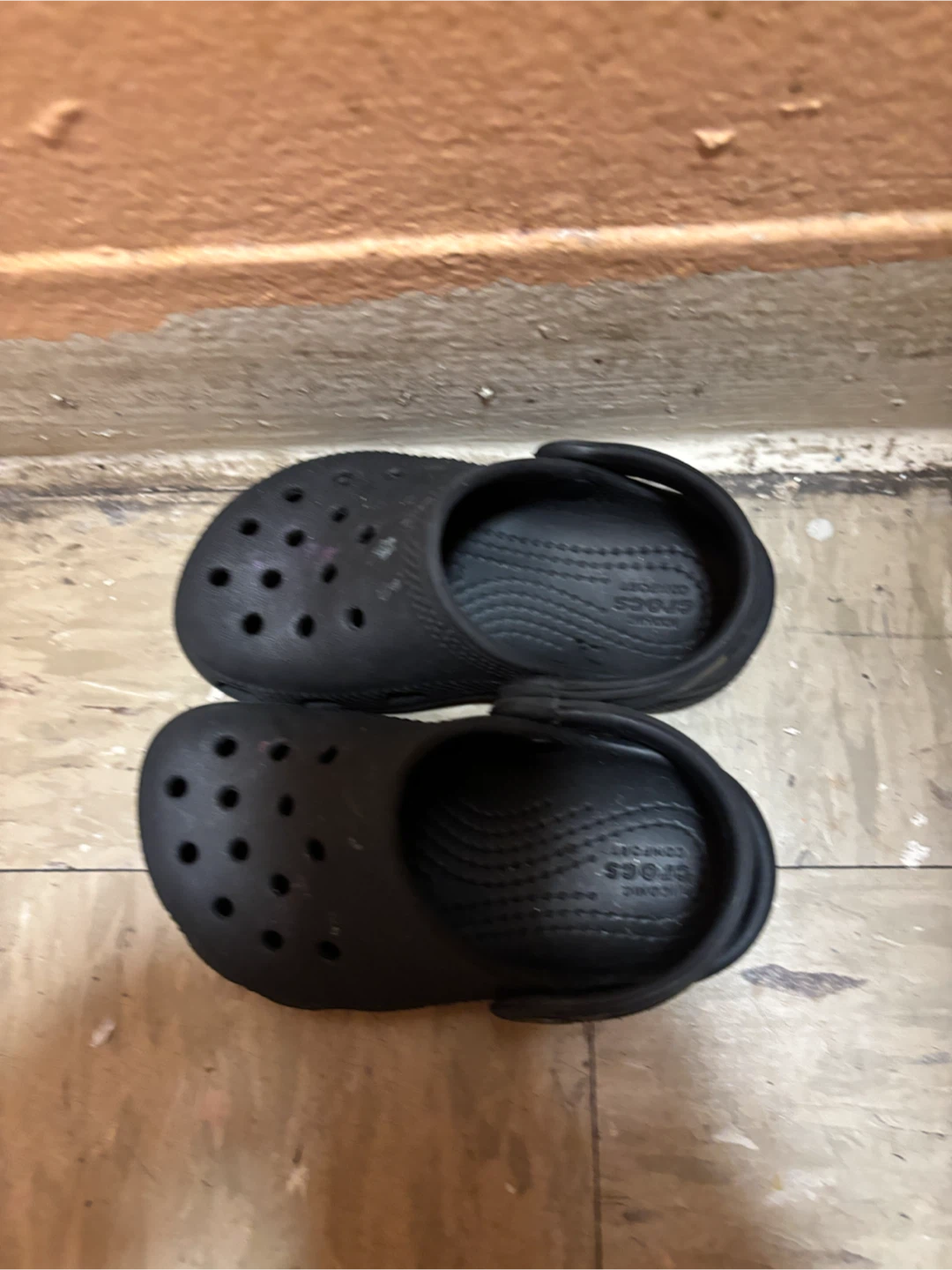 Black Crocs Clogs - photo 3
