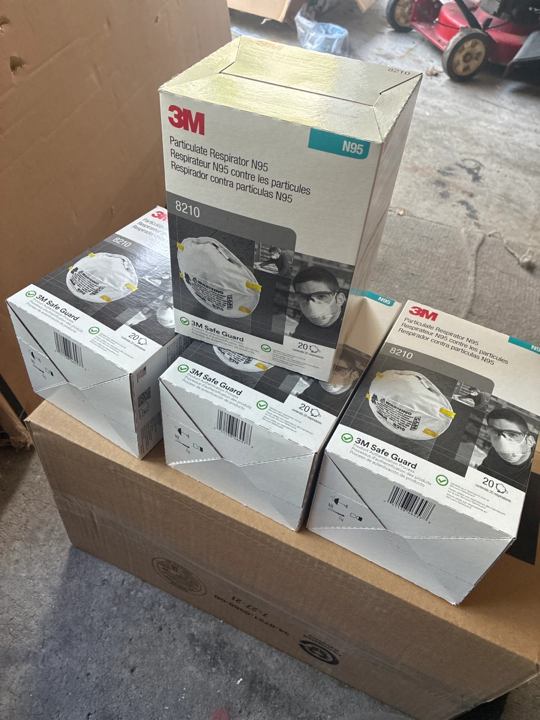 3M N95 Particulate Respirator 8210 (Bulk)