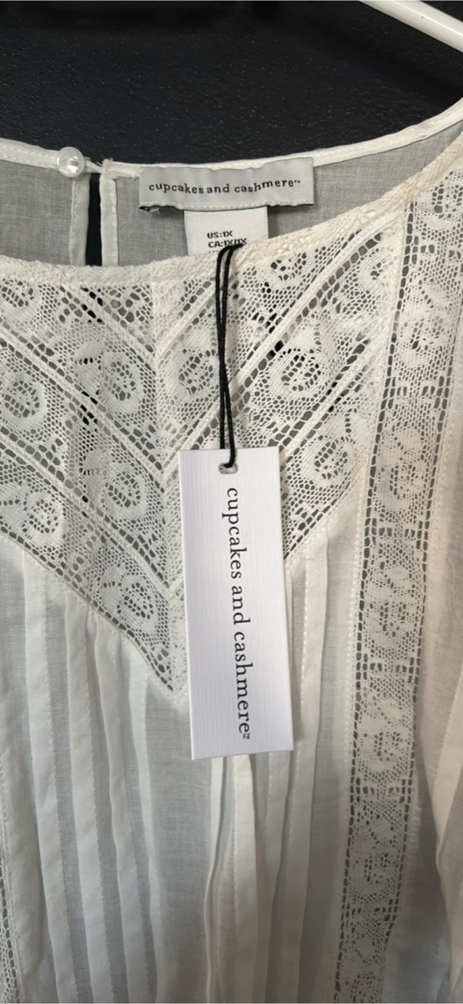 Cupcakes and  Cashmere Blouse - photo 2