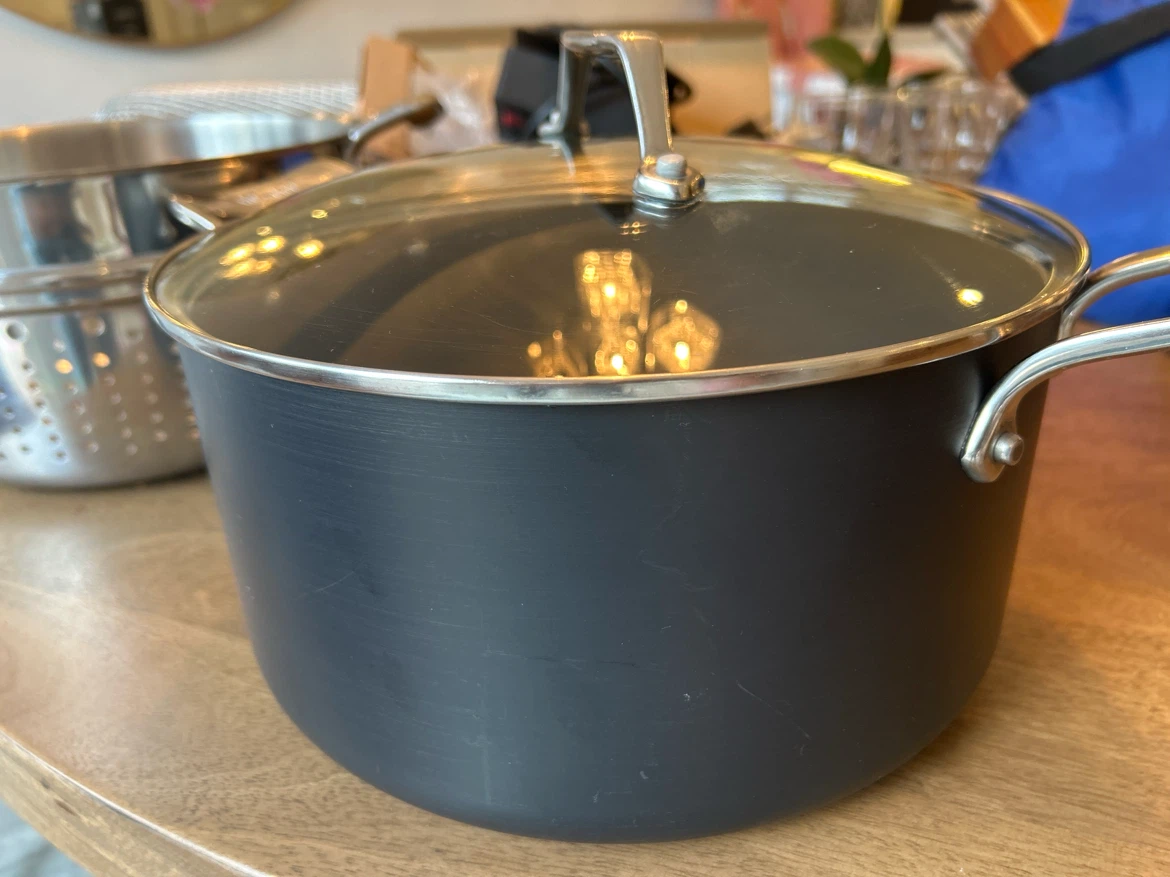 All-Clad Nonstick Hard Anodized, 7 Quart, Black - photo 3