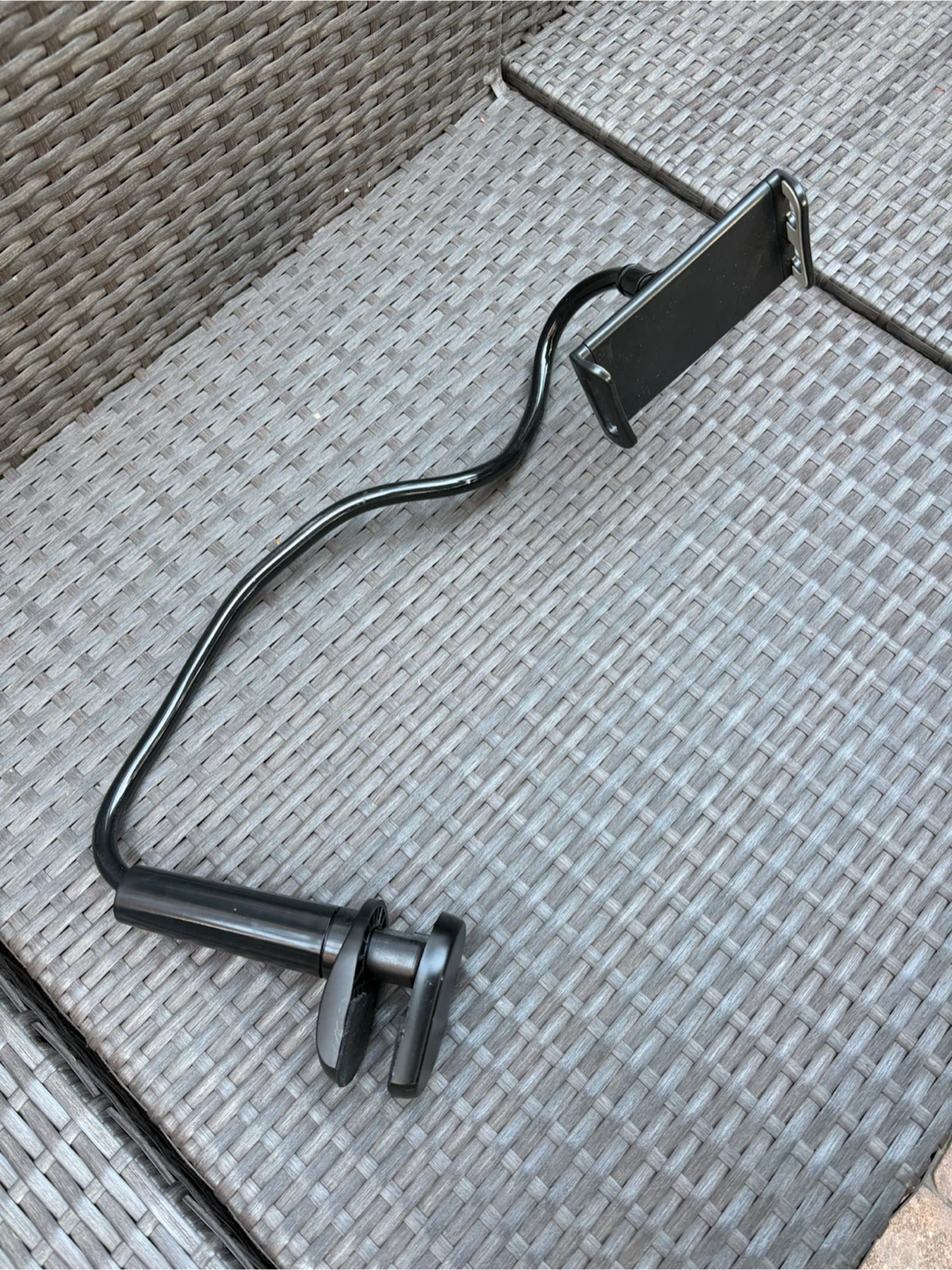 Flexible Phone Holder Mount - photo 2