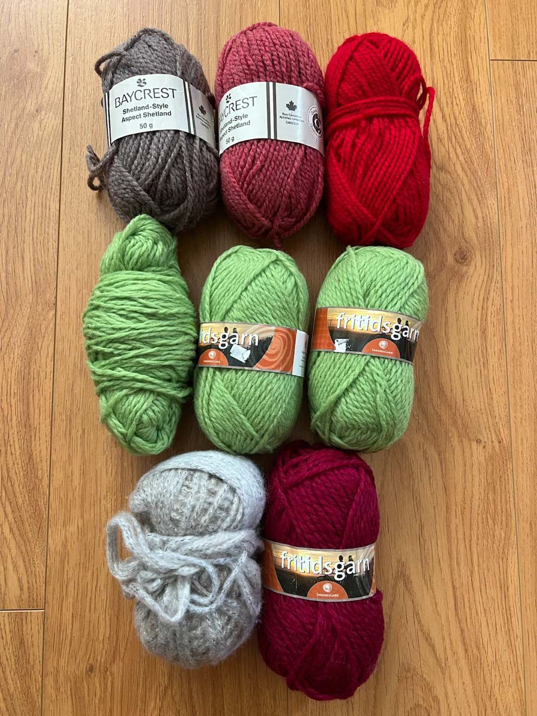 Bulky Acrylic and Wool Yarn Bundle
