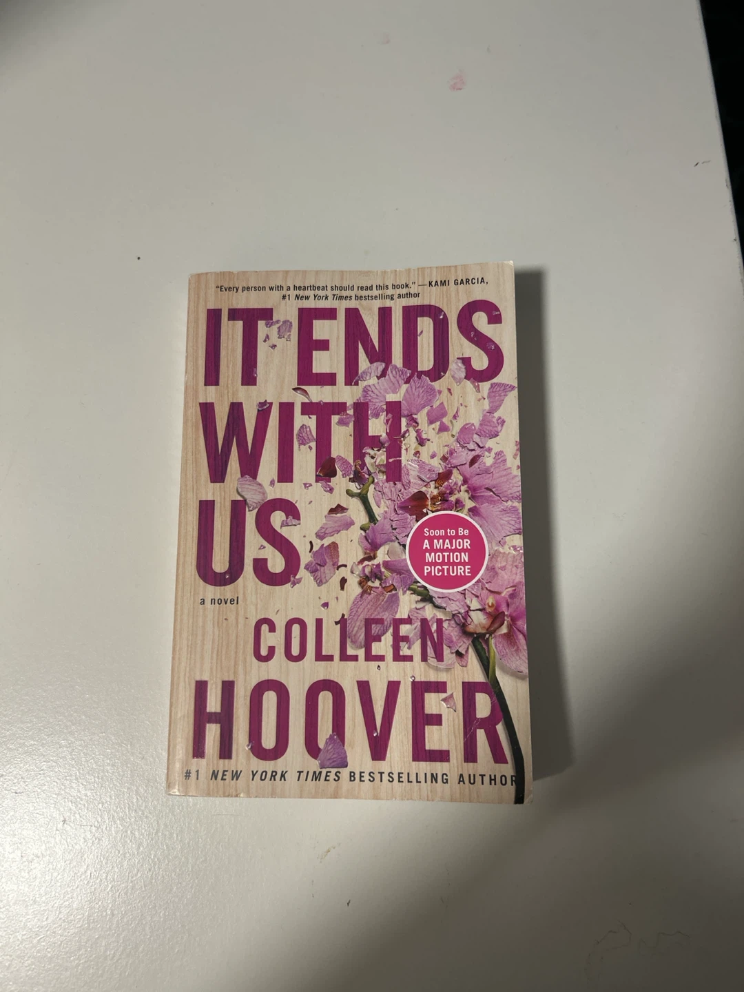 It Ends With Us by Colleen Hoover