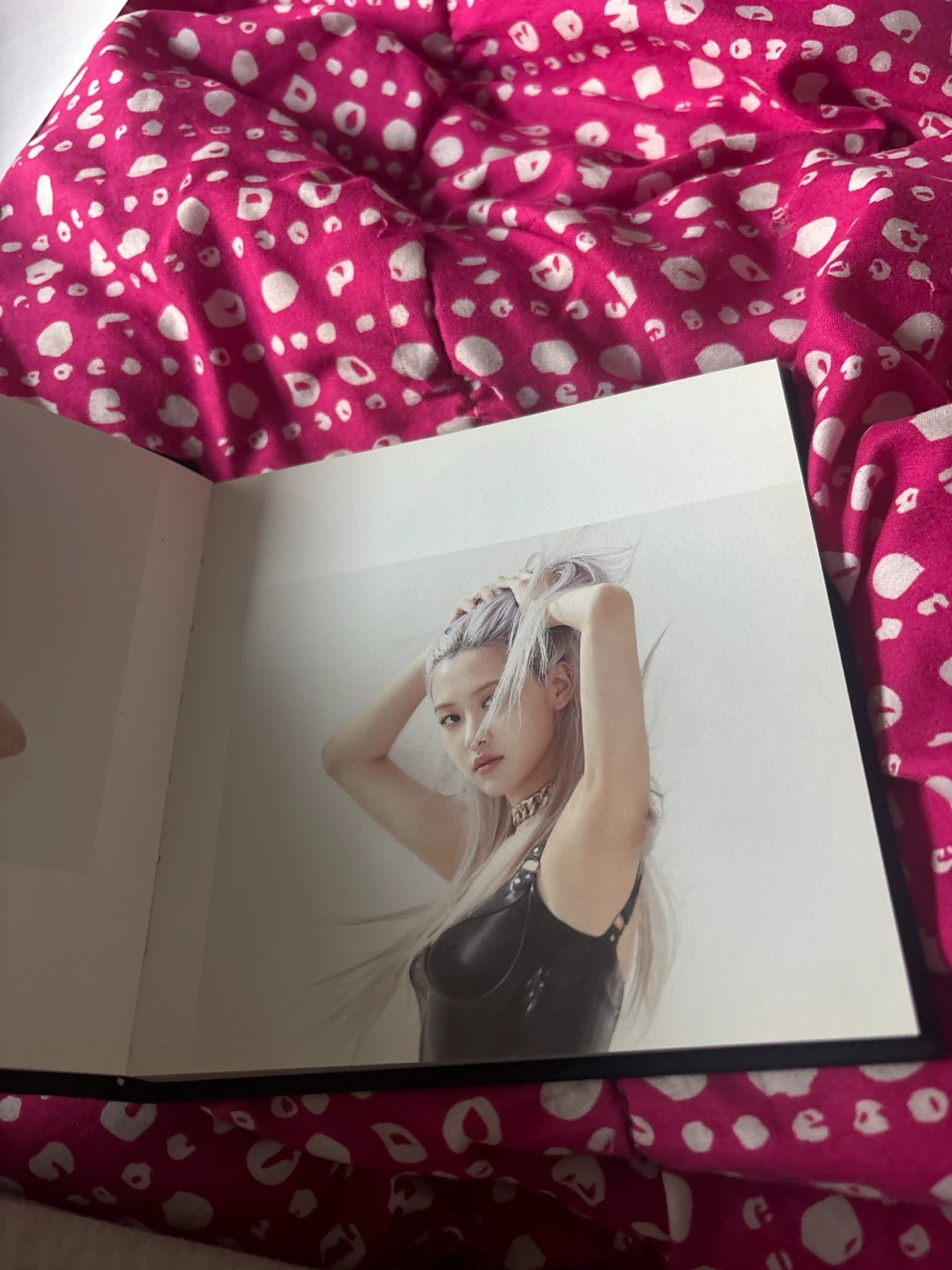 BLACKPINK THE ALBUM Photobook - photo 4
