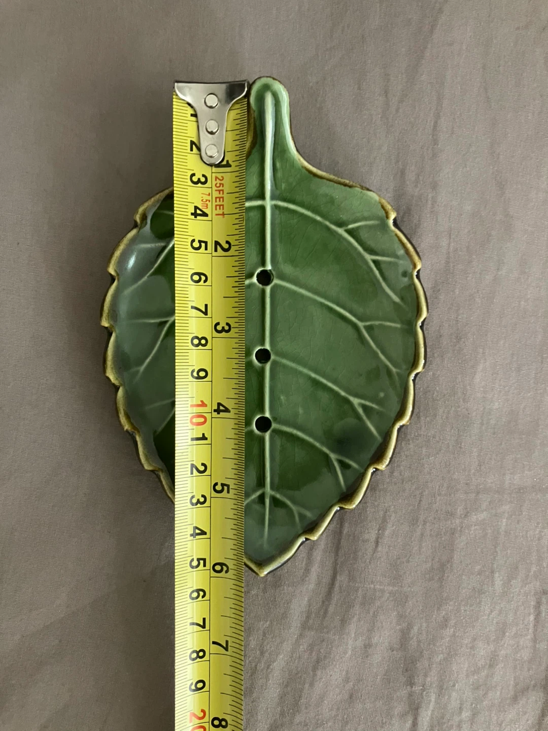 Small Green Leaf Ceramic Soap Dish 🍃💚🧼🫧🧽 - photo 3