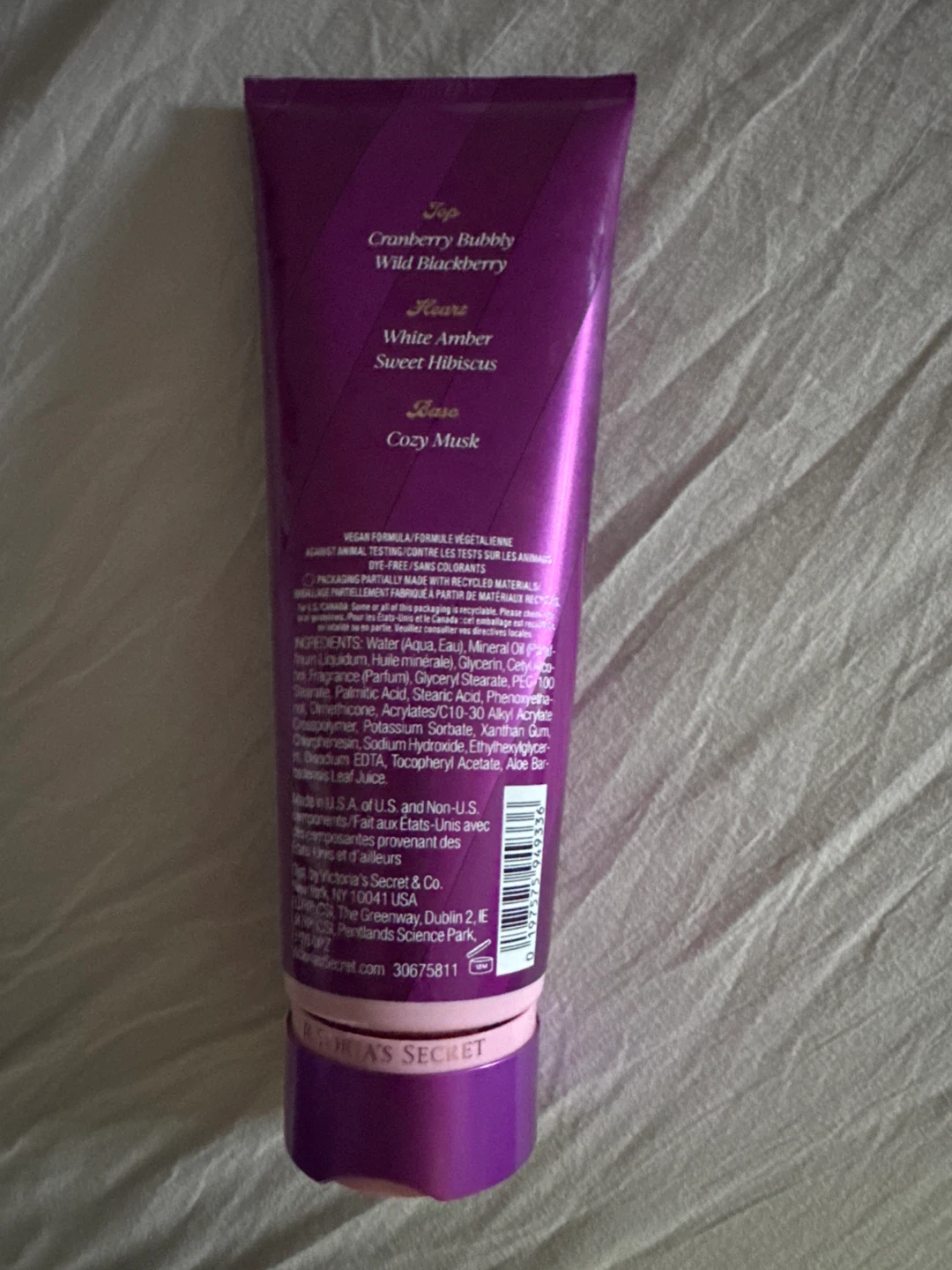Victoria's Secret Festive Fizz Fragrance Lotion 8 fl oz - photo 2