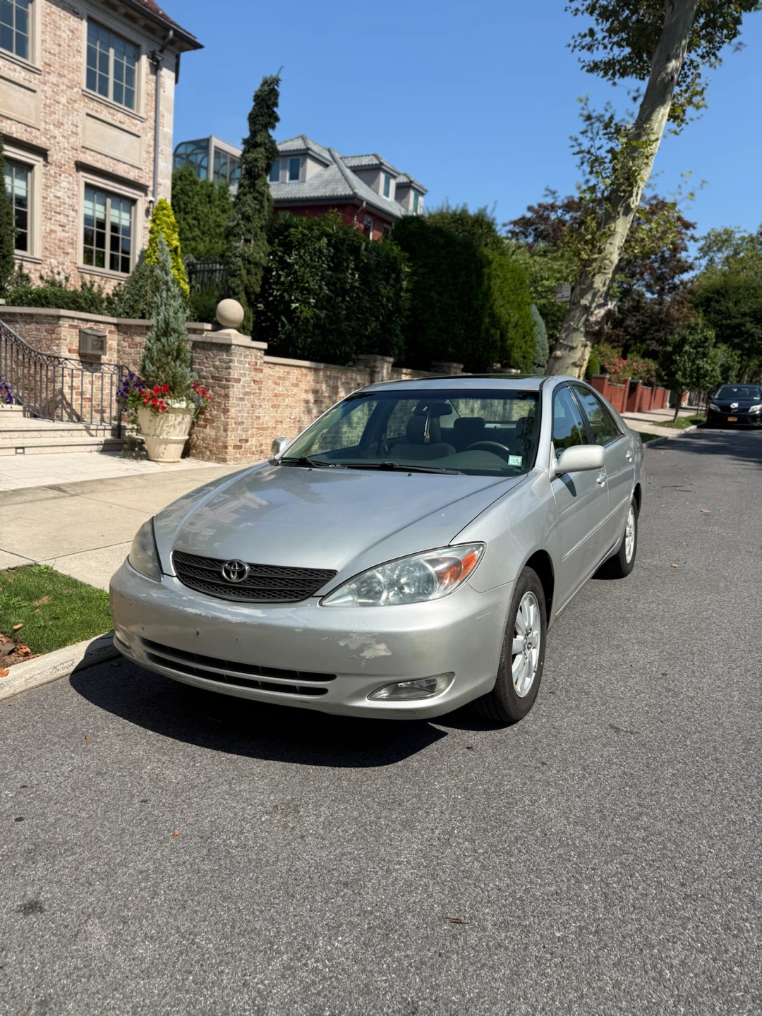 2004 Toyota Camry XLE (FULLY LOADED) - photo 3