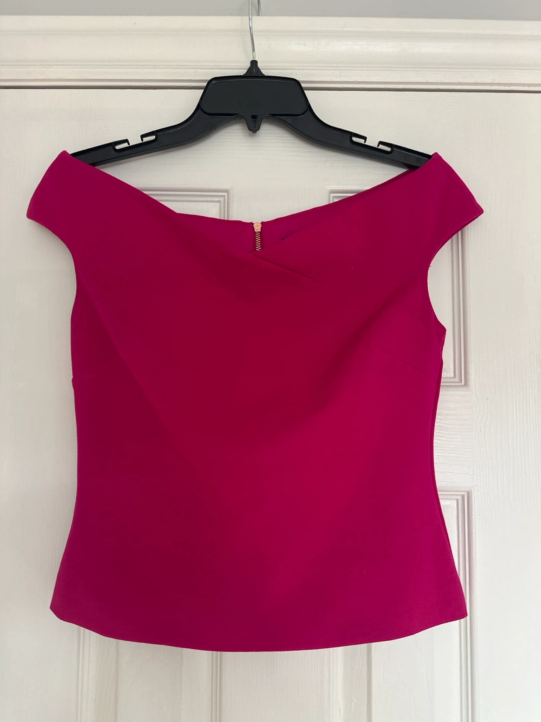 Ted Baker London Pink Off-the-Shoulder Top Size 2