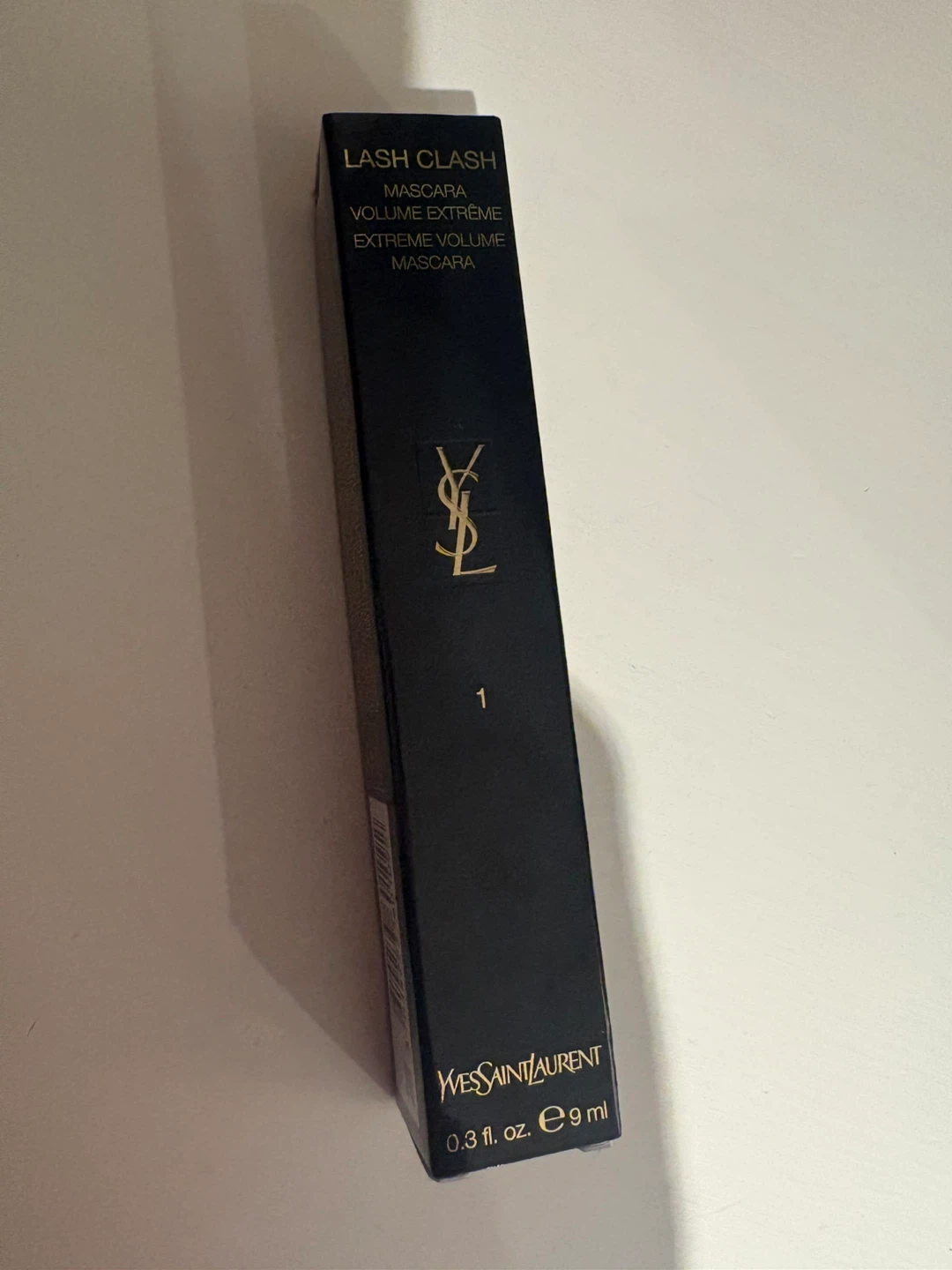 Yves Saint Laurent Lash Clash Extreme Volume Mascara
