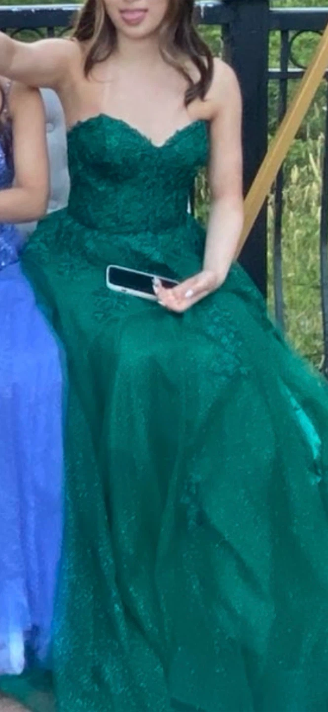 Emerald Green prom dress - photo 5