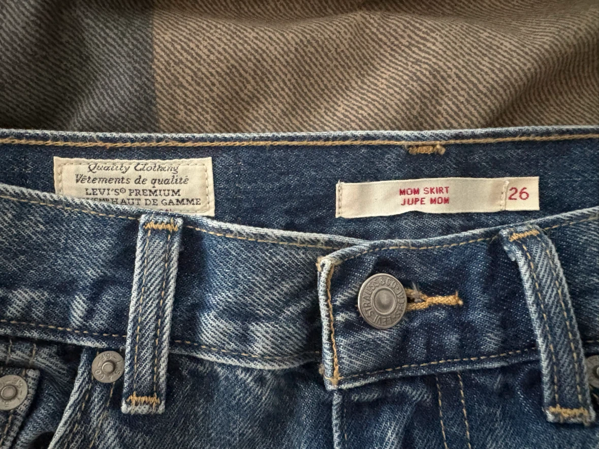 Levi’s mom skirt with bow detail - photo 4
